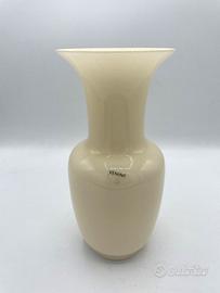 Venini vaso Opalino panna misura piccola anno 2006