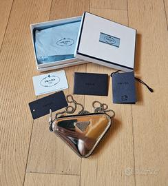 Borsa Mini Triangle Bag Prada in pelle argento 