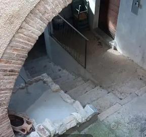 Immobile, cantina, magazzino