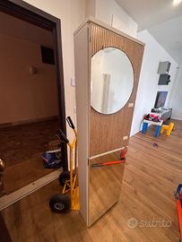 Scarpiera con specchio torretta bagno