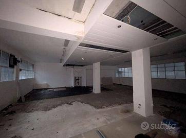 Immobile in asta di 311 m² a Giussano