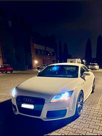 Audi TT MK2 (3.2L v6)