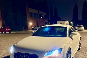 Audi TT MK2 (3.2L v6)