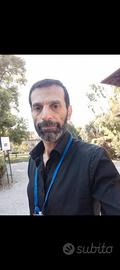Addetto alla sicurezza oppure barista
