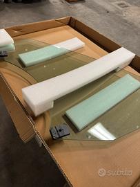 Vetro finestrino Tesla Model 3