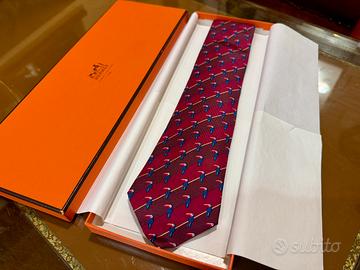 Cravatta HERMÈS Collezione Tucano 👇🏻