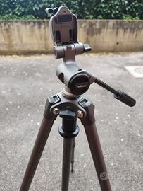 cavalletto treppiede Velbon