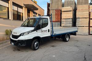Furgone Iveco Daily modello 35C16 anno 2021
