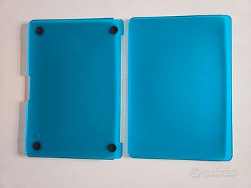 Cover MacBook 12 azzurra semitrasparente in due pe