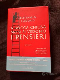 libro a bocca chiusa non si vedono i pensieri