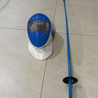 Maschera e spada di primo livello scherma