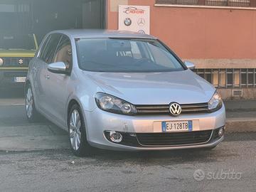 VOLKSWAGEN Golf 2.0 TDI 140 CV 5p. Highline