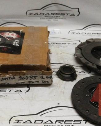 Frizione Hyundai Lantra 90>95 1.6Bz 4110011720