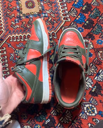 Sneakers Nike Dunk Low Verde Militare e Rosse 41