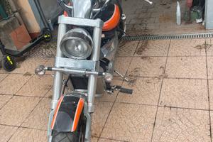 Hyosung per veri restauratori appassionati