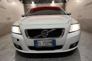 Volvo V50 D4 R-design