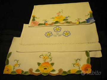 3 PORTA POSATE/MERENDA IN LINO RICAMATO