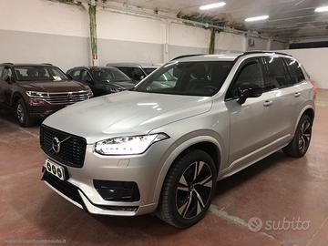 VOLVO XC90 B5