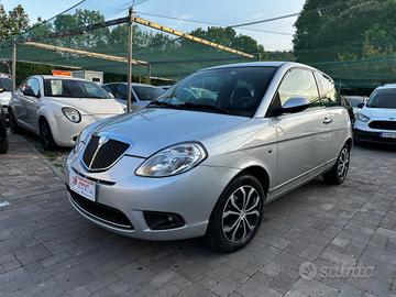 Lancia Ypsilon 1.2 ModaMilano