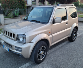 Suzuki jimny con gancio traino