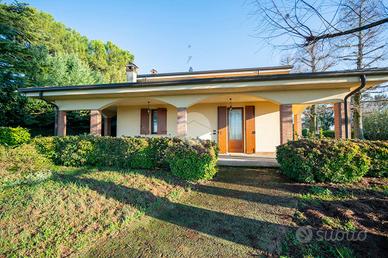 VILLA SINGOLA A CASTELLUCCHIO