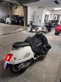 Vespa gts 300