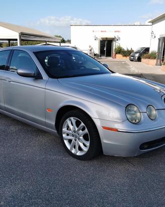 JAGUAR S-Type 2.5 V6 Executive RATE AUTO MOTO SCOO