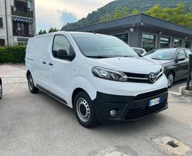 Toyota Proace Cargo 2.0 144cv DA €99,99