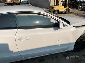 PORTIERA ANT LATO DX AUDI PER RICAMBI