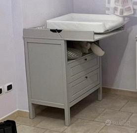 Fasciatoio con cassetti ikea