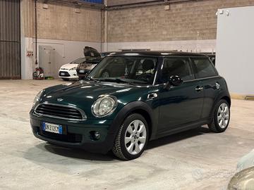 Mini 1.4 16V One Chili