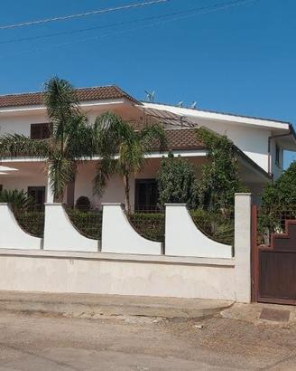 The Rosa's Luxury House
