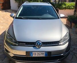 Volkswagen Golf Variant Alltrack