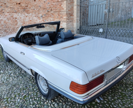 Mercedes 350 SL - VALUTO SCAMBI -manuale -hard top