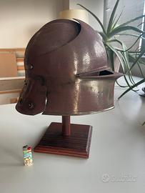 Elmo da cavaliere in stile 400