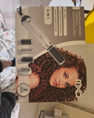 spazzola per asciugare capelli 