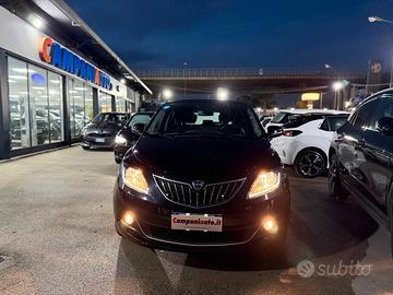 Lancia Ypsilon 1.0 FireFly 5 porte S&S Hybrid Plat