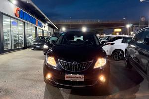 Lancia Ypsilon 1.0 FireFly 5 porte S&S Hybrid Plat