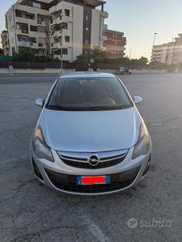 Auto Opel corsa 1.3 Multijet diesel