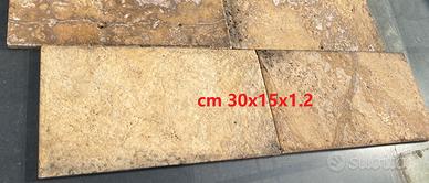 Piastrella in travertino giallo persiano