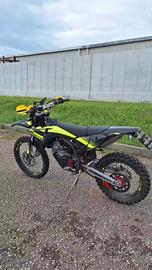 Fantic XEF 125 Performance 09/2023