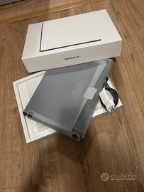 Apple MacBook air 15” m3 256gb 2024