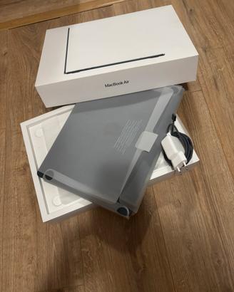Apple MacBook air 15” m3 256gb 2024