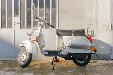 Piaggio Vespa PX 200 E