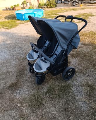 Passeggino gemellare/fratellare Hauck