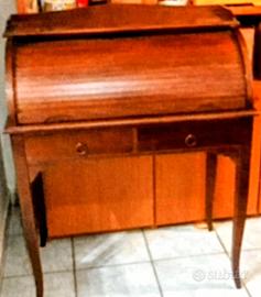 Scrivania arte povera