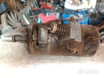 Motorino di avv. e porta faro FIAT 1100 Musone