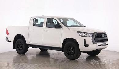 Toyota Hilux DOUBLE CAB 2.8 D-4D 4WD KM 0 - 2026