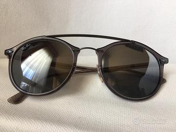 Occhiali Ray-Ban 4266