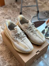 Yeezy Boost 350 V2 Light